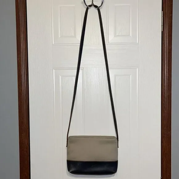 Crazy Horse |A Liz Claiborne Co.| Vintage Canvas & Leather 90’s Shoulder Bag - Picture 8 of 13